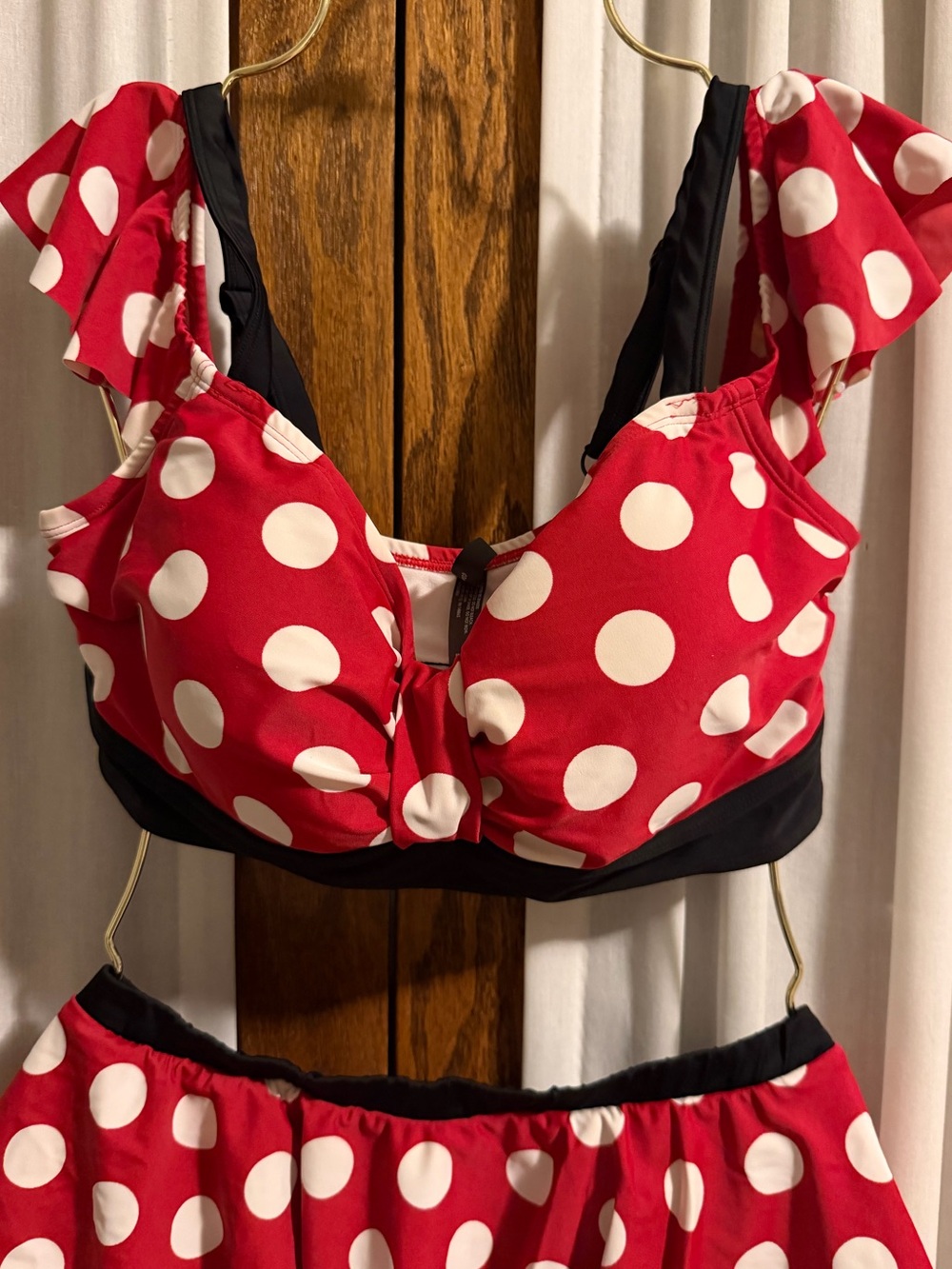 Torrid x Disney Limited Edition Minnie Mouse Red Polka Dot 2-Piece Swimsuit - Picture 5 of 15